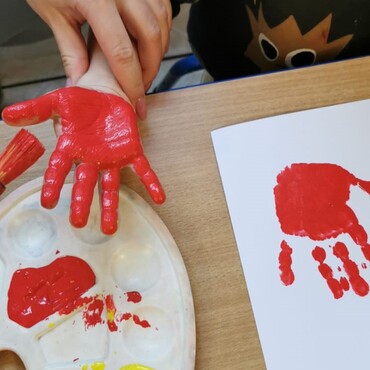 Mali Artyści - Żłobek Warszawa Bemowo Jelonki - zajęcia w żłobku